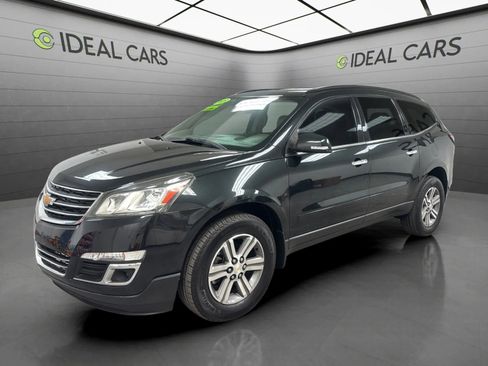 Used 2015 Chevrolet Traverse LT FWD image 1