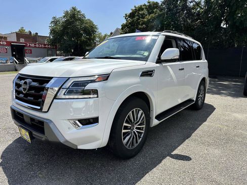 Certified 2023 Nissan Armada SL w/ Captain's Chairs Package AWD/4WD image 7