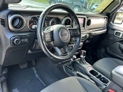 Certified 2021 Jeep Wrangler Sport S image 11