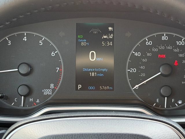 Certified 2025 Toyota Corolla SE w/ SE Package FWD image 29