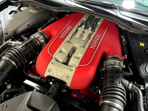 Used 2023 Ferrari 812 GTS RWD image 25