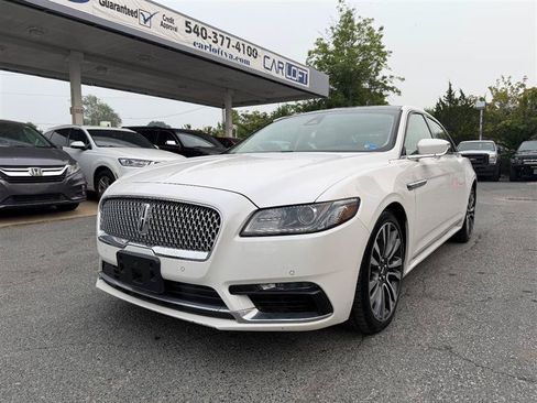Used 2018 Lincoln Continental Select w/ Continental Climate Package AWD/4WD image 1