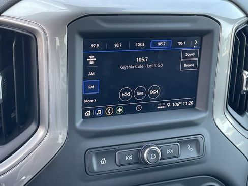 Used 2024 Chevrolet Silverado 1500 Custom Trail Boss AWD/4WD image 15