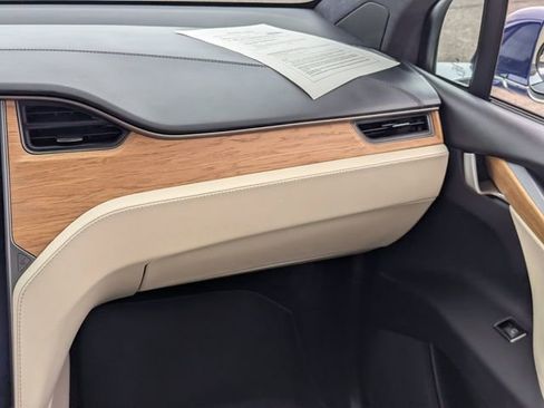 Used 2020 Tesla Model X Performance image 17