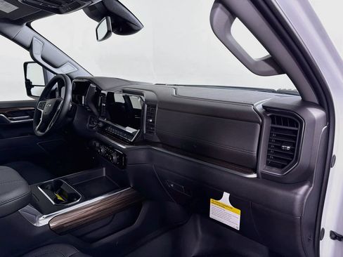 New 2026 Chevrolet Silverado 2500 LT w/ Trail Boss Package AWD/4WD image 25