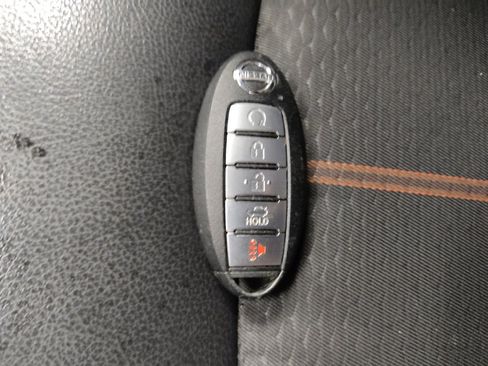 Used 2021 Nissan Altima 2.5 SR w/ SR Premium Package FWD image 32