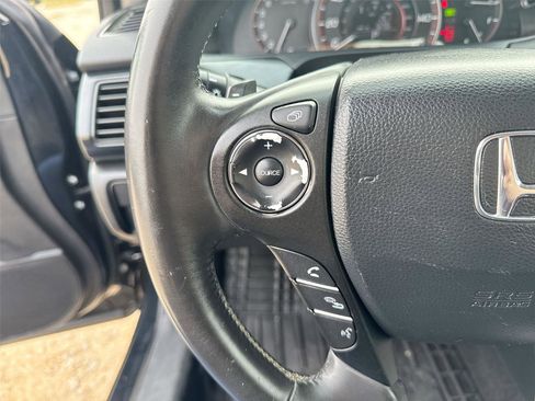 Used 2014 Honda Accord Sport image 27