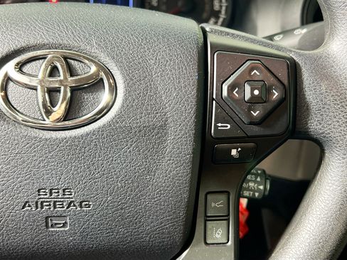Used 2019 Toyota Tacoma SR w/ SR Convenience Package RWD image 19