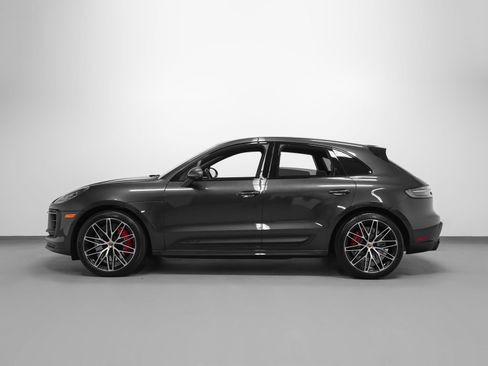 Certified 2024 Porsche Macan GTS w/ Premium Plus Package AWD/4WD image 2