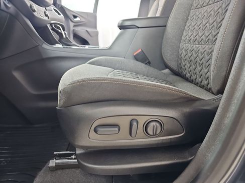 Certified 2023 Chevrolet Equinox LT image 34