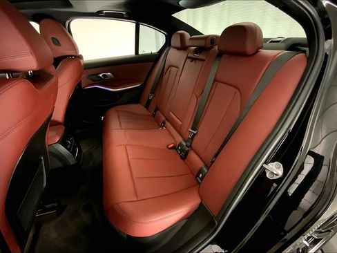 Used 2022 BMW 330i xDrive Sedan w/ Premium Package image 14