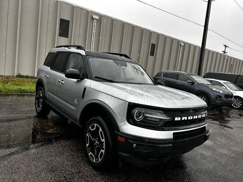 Used 2023 Ford Bronco Sport Outer Banks w/ Tech Package AWD/4WD image 7