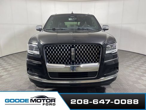 Used 2022 Lincoln Navigator L Black Label AWD/4WD image 3