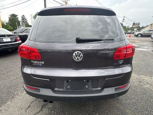 Used 2016 Volkswagen Tiguan R-Line FWD image 6