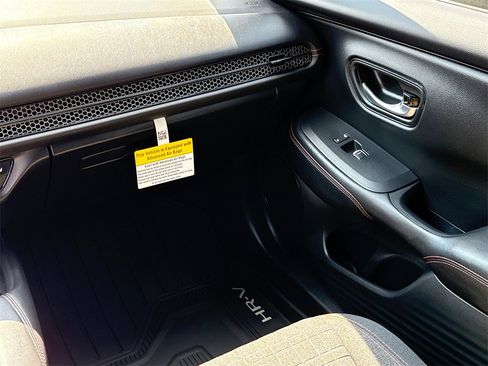 New 2026 Honda HR-V Sport image 17