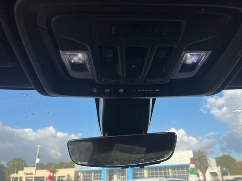 Used 2021 Chevrolet Silverado 2500 High Country w/ Technology Package image 34