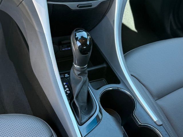 Used 2013 Hyundai Sonata Limited FWD image 17