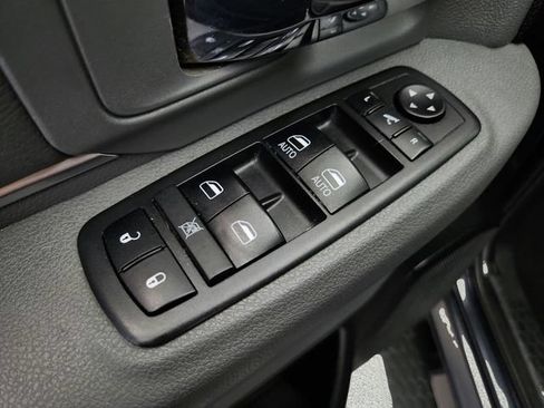 Used 2018 RAM 1500 Big Horn AWD/4WD image 20