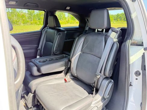 Used 2025 Honda Odyssey Sport-L image 15