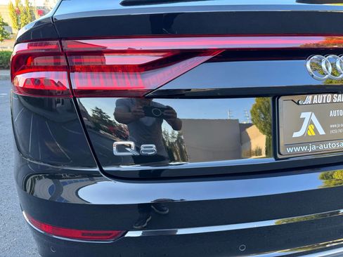 Used 2022 Audi Q8 Premium Plus w/ Premium Plus Package image 15