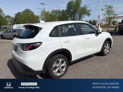 Used 2024 Honda HR-V LX image 6