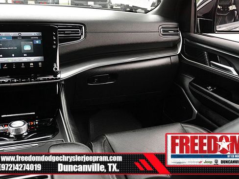 Certified 2023 Jeep Wagoneer 2WD w/ Convenience Group I image 38