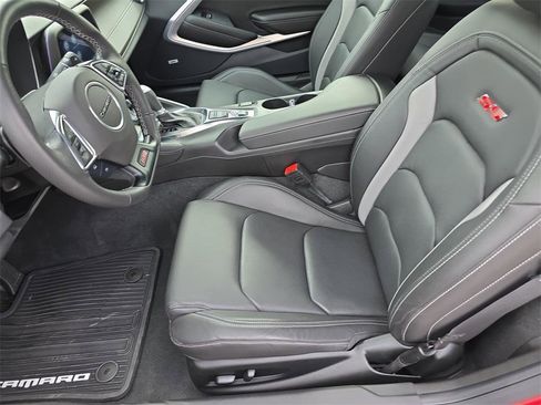 Used 2023 Chevrolet Camaro SS image 16