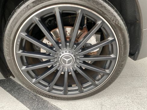 Used 2022 Mercedes-Benz GLB 35 AMG 4MATIC image 5