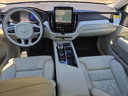 New 2026 Volvo XC60 T8 Ultra w/ Protection Package Premier AWD/4WD image 21