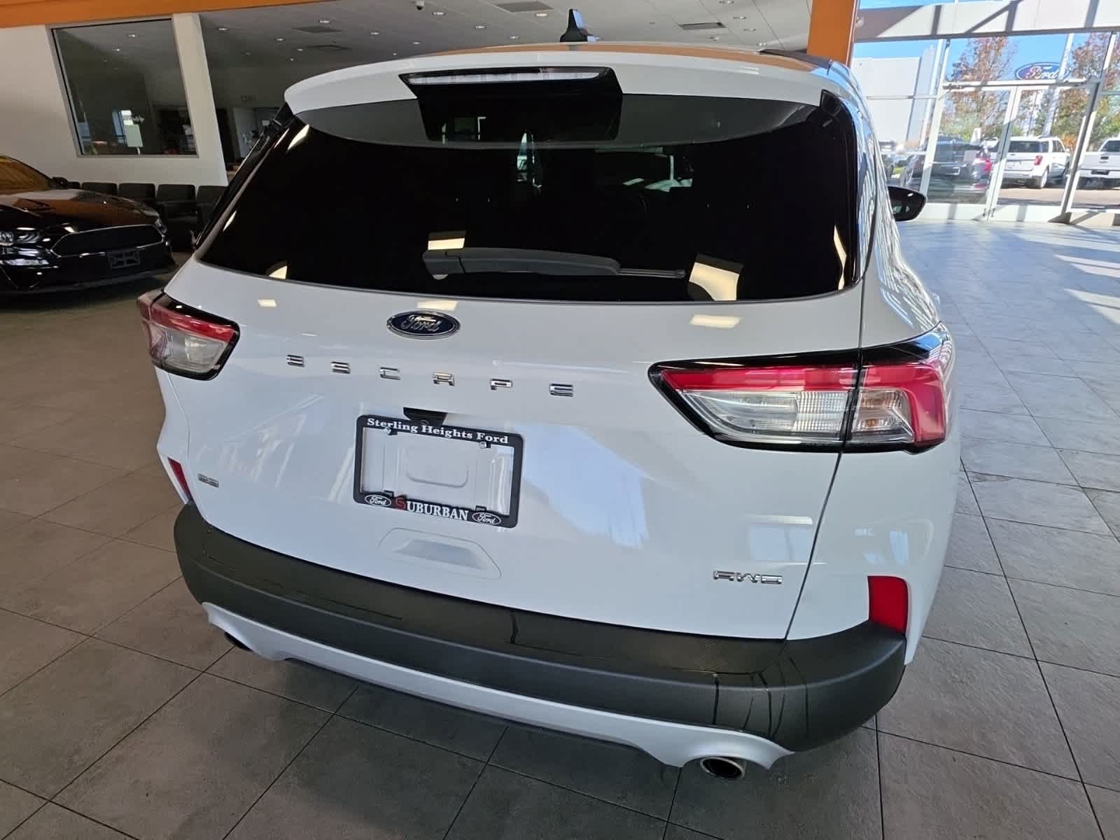 Used 2020 Ford Escape SE AWD/4WD image 8
