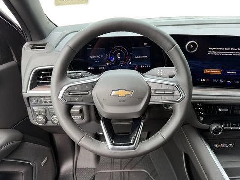 New 2026 Chevrolet Suburban Premier w/ Sun And Tow Package AWD/4WD image 12