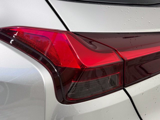 Used 2022 Lexus UX 200 FWD image 13