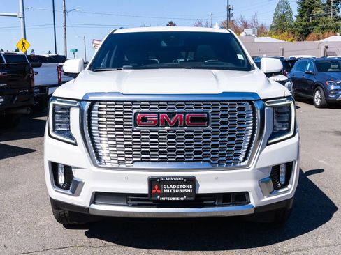 Used 2024 GMC Yukon Denali AWD/4WD image 2