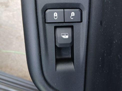 Used 2024 Jeep Grand Cherokee L Limited w/ Luxury Tech Group II image 34