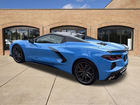 Used 2024 Chevrolet Corvette Stingray Preferred Conv w/ Z51 Performance Package image 6