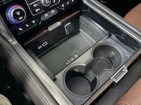 Used 2023 GMC Yukon XL Denali Ultimate w/ LPO, Floor Liner Package image 52