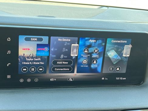 Certified 2026 Nissan Sentra SR w/ Floor Mat Package FWD image 8