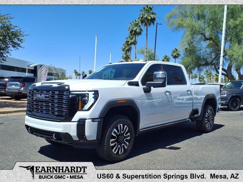 Used 2025 GMC Sierra 2500 Denali Ultimate w/ Max Trailering Package AWD/4WD image 1