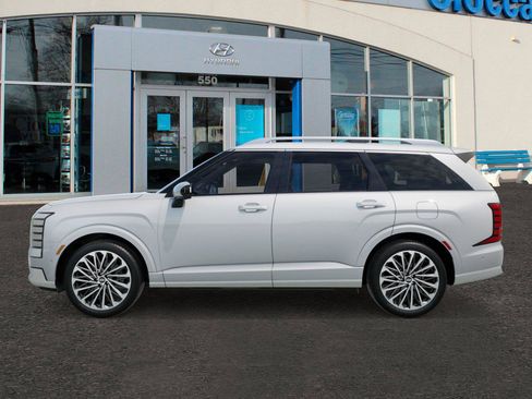 New 2026 Hyundai Palisade Calligraphy image 3