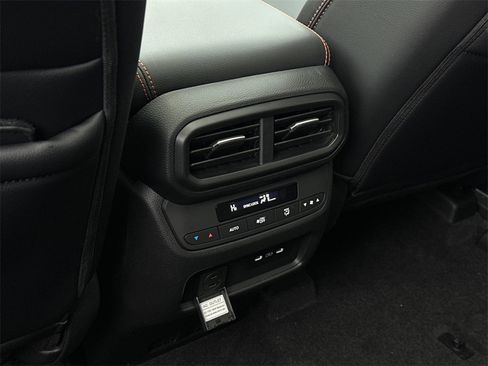 New 2025 Honda Pilot TrailSport image 20