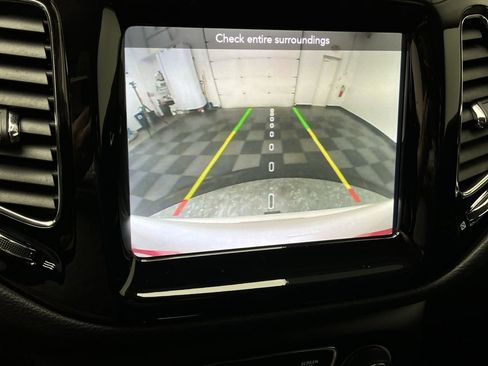 Used 2020 Jeep Compass Limited w/ Trailer Tow Group image 5