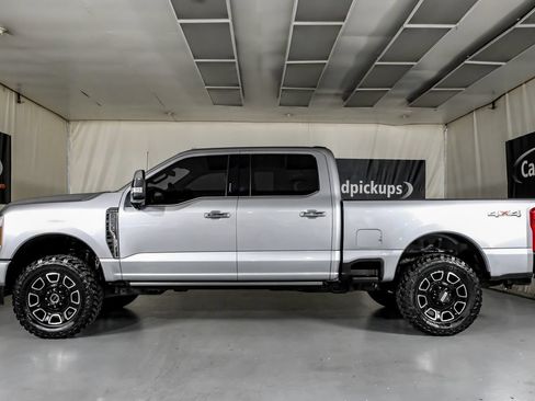 Used 2024 Ford F250 Platinum AWD/4WD image 11