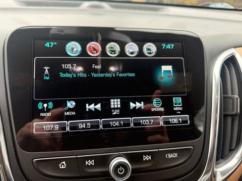 Used 2018 Chevrolet Equinox Premier image 25