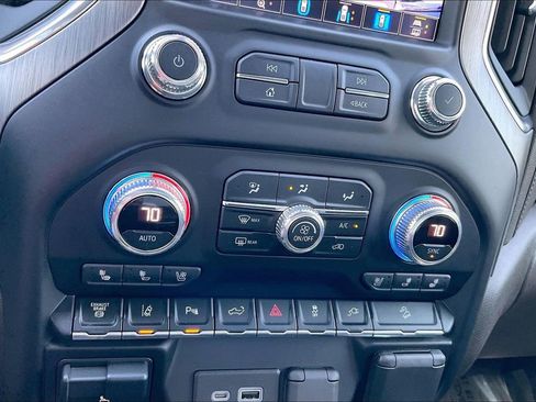 Used 2020 GMC Sierra 2500 Denali w/ Denali Ultimate Package image 32