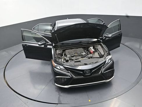 Used 2024 Toyota Camry XSE FWD image 40