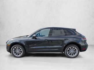 Used 2025 Porsche Macan video 2