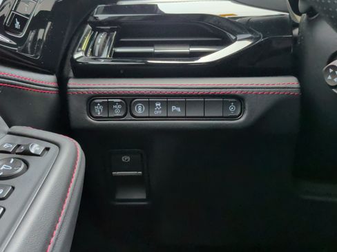 Used 2025 Acura MDX A-Spec AWD/4WD image 26