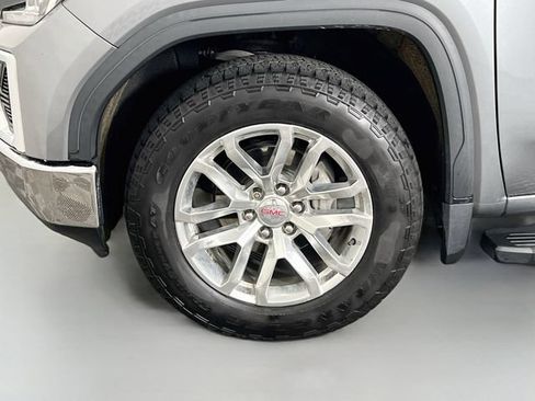 Used 2022 GMC Sierra 1500 SLT w/ SLT Premium Package AWD/4WD image 11