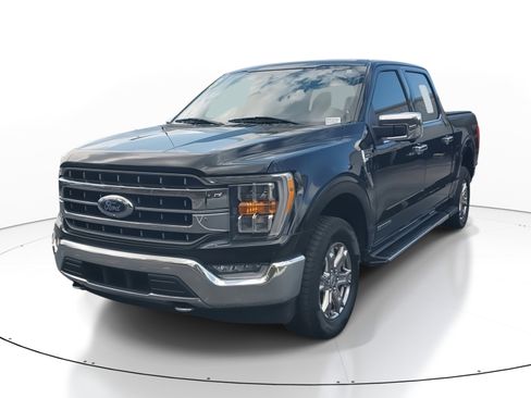 Used 2023 Ford F150 Lariat w/ Trailer Tow Package AWD/4WD image 3