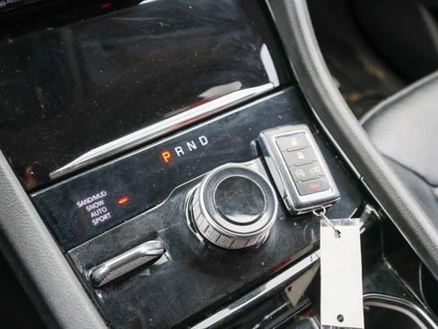 Used 2022 Jeep Grand Cherokee L Limited w/ Black Appearance Package AWD/4WD image 25